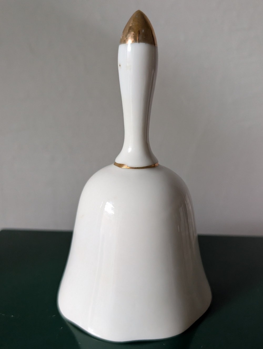 Vintage Opryland USA Souvenir Porcelain Hand Bell - Picture 2 of 3